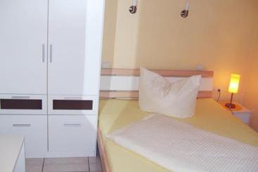 فندق Gästehaus Alexanderhof