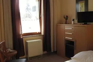 Hotel Dresdner Höhe