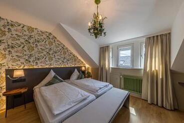 膳宿费 Landgasthof Kranz