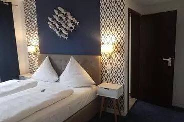 酒店 Zur Goldenen Sonne