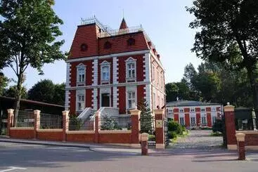 Apart Otel Villa Red By Columbus Ustka