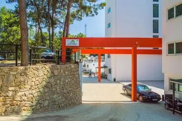 Aparthotel Forest Park Avsallar