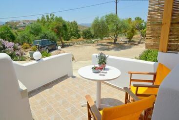 Pensione Palaios Rooms