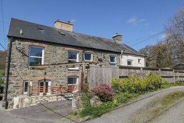 별장 1 Tan Y Gerddi