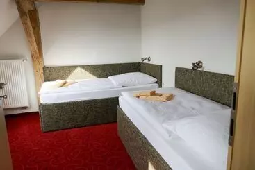 アパートホテル Ferienhof Radlerslust