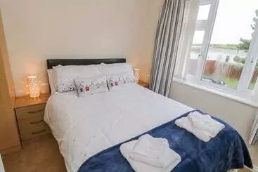 Mökkimajoitus Sea U Soon