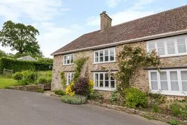 Whitehall Farm Cottage