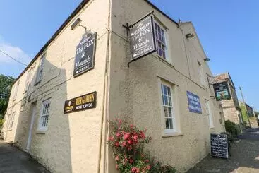 コテージ 10 Old School Close