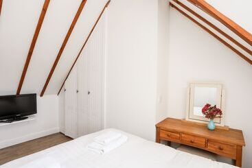 کلبه Tyn Towyn   Ty Glas