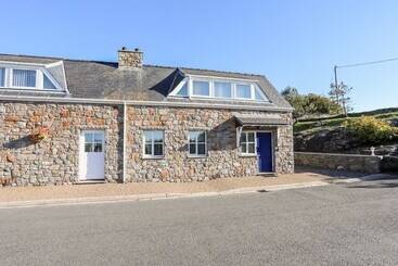 کلبه Tyn Towyn Ty Glas