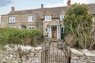 Mökkimajoitus Brooklands