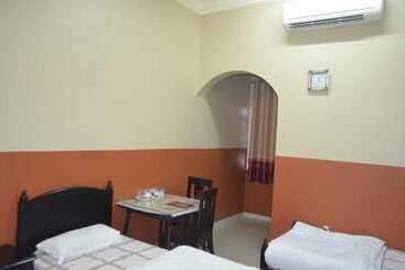 Hotel Five Continents