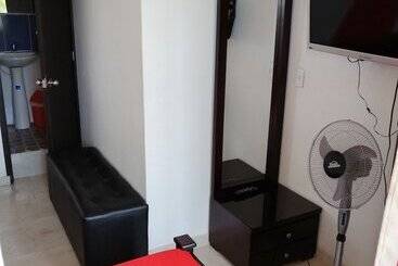 هتل El Balcón De La Villa