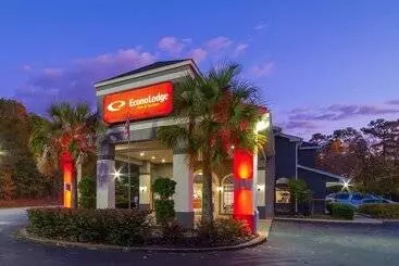 ホテル Econo Lodge Inn & Suites