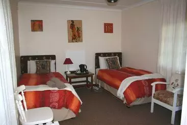 Majatalo Thatchings Guest House