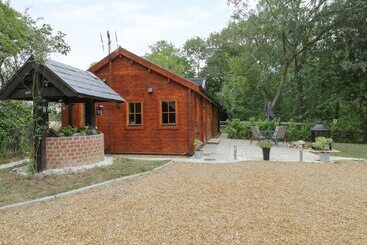 コテージ Acorn Lodge