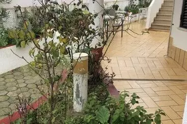 پانسیون Quartos E Apartamentos Atalaia