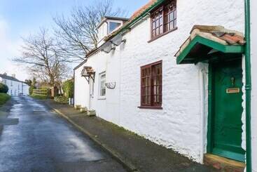 کلبه The Brambles