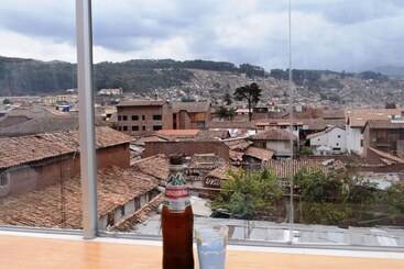 ユースホステル The Chusay Rooftop