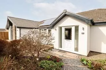 Hus på landet Trenant View