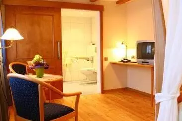 هتل Hofgut Himmelreich