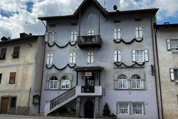 Отель Kaiserkrone Charming Retreat