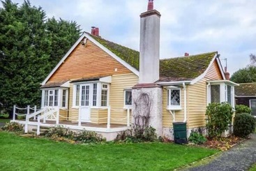 별장 West Wing Le Chalet