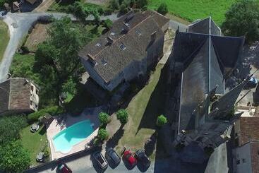 فندق Château De Bouniagues