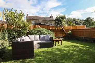 Mökkimajoitus The Stables