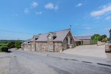 茅舍 Ysgubor Uchaf