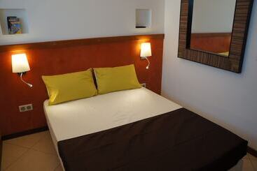 فندق Hôtel Le Dronmi