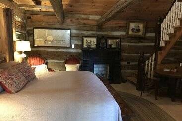 פנסיון Pecan Grove Cottages