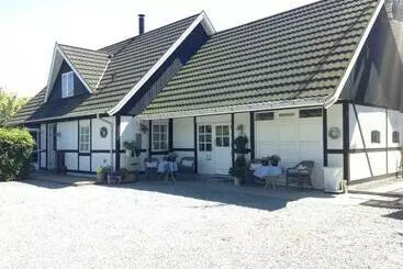 Piccobello Bed & Breakfast Valløby Køge