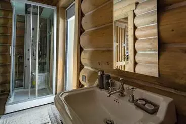 Hotel Charlton Estate