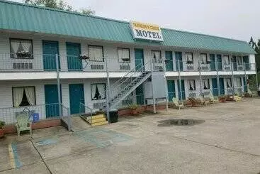 Traveler's Choice Motel