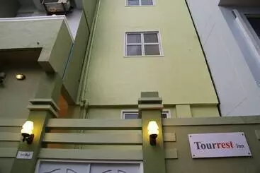 Pensione Tour Rest Inn