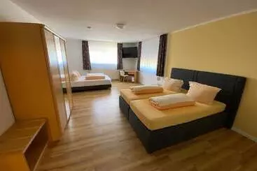 בית מלון כפרי Am Kirschberg