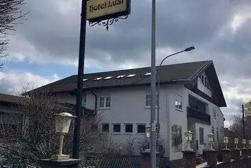 בית מלון כפרי Lust