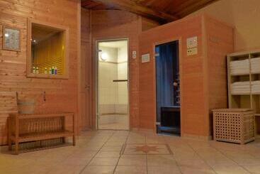 Отель Nassauer Hof