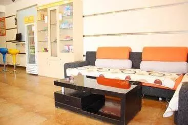 Otel 7days Inn Wuchang Railway Subway Station