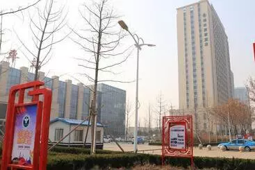 Hotelli Greentree Inn Weifang An Qiu Bus Station Heping East Road