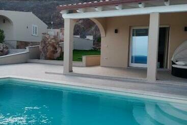 דירות לתיירים Villa Flamingo   Für Familien Geeignet