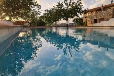 ツーリストアパートメント Villa Graziella