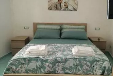 Bed & Breakfast L Agapanto Viola