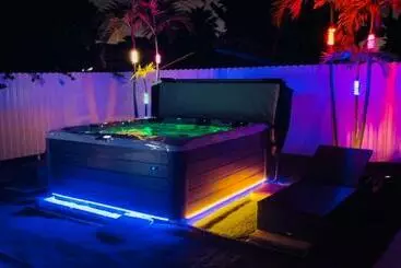 アパートホテル Pinto Luxury Village