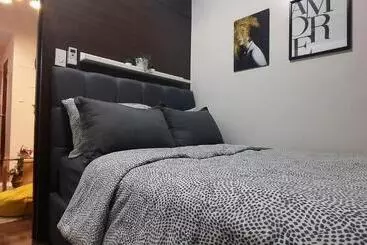 Aparthotel Stylish&comfort Unit With Balcony In Air Makati