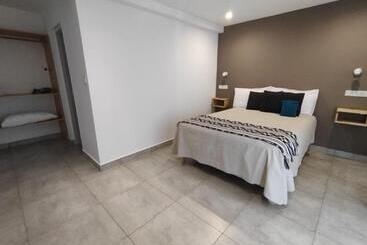 הוסטל Amigo Del Mundo