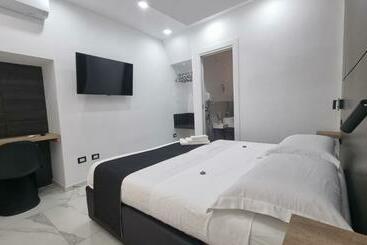 צימר Rooms Vico Giunti