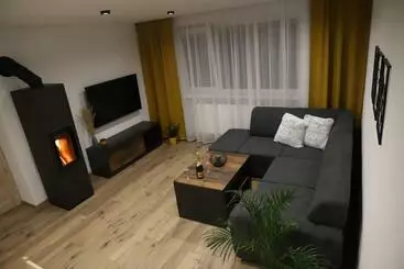 Turistlejligheder Apartmany Roster