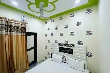 Hotel Oyo 91954  Bliss
